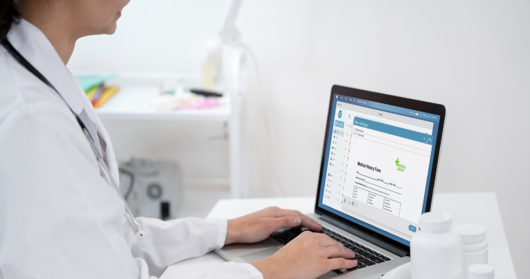 EHR and EMR Systems2x